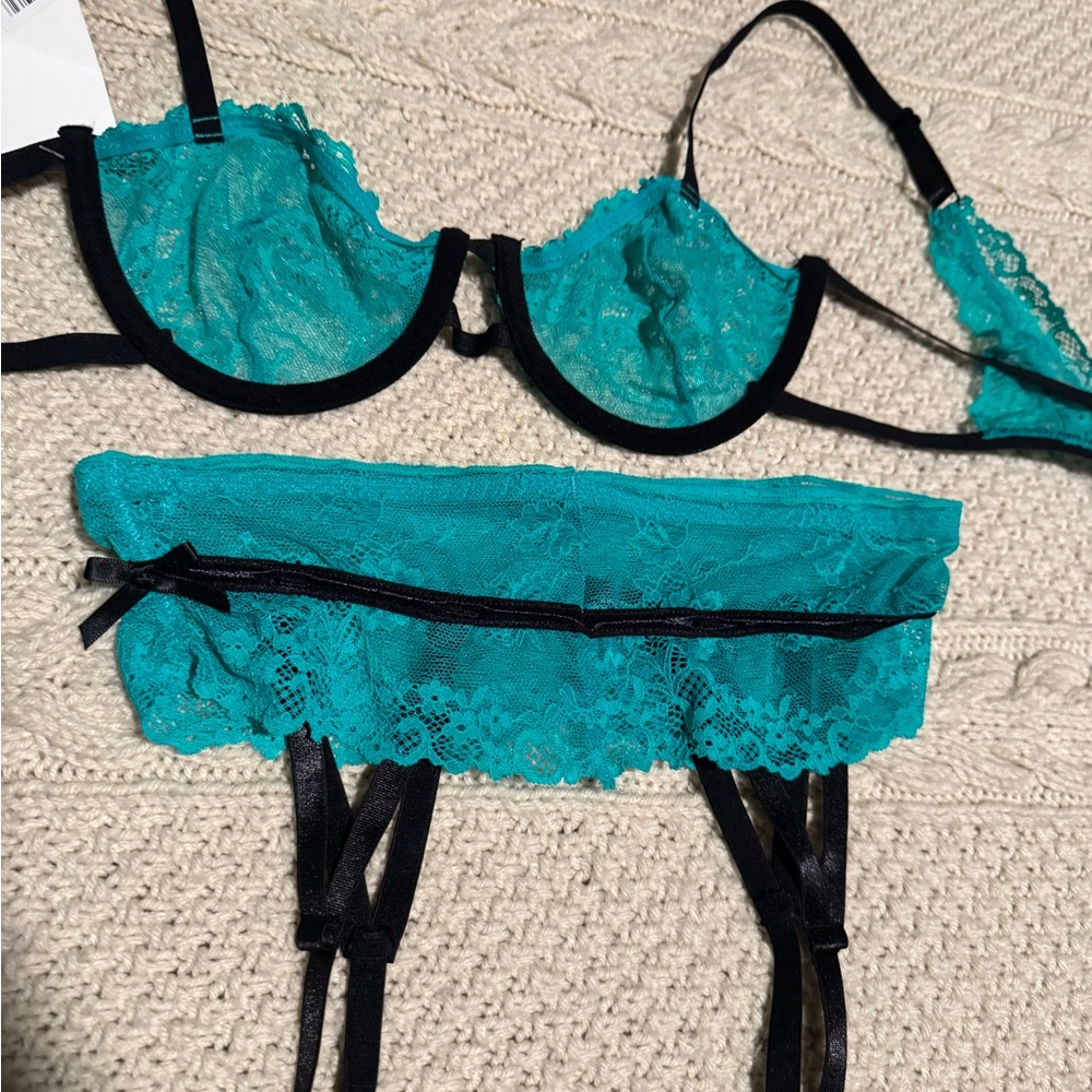 Teal and Black Lace Lingerie Set